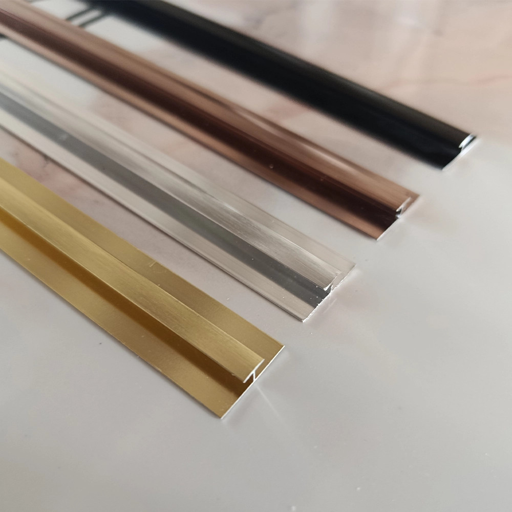 Alumínium H-profil 3-3,3 mm falpanelhez, 3000 mm, fényes felülettel - Fekete